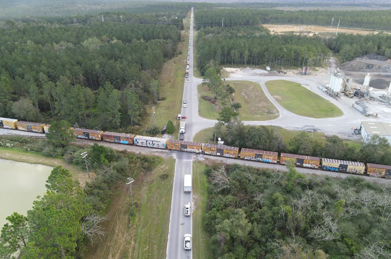 Quintette Road Crossing Blocked For Hours By Stopped Train