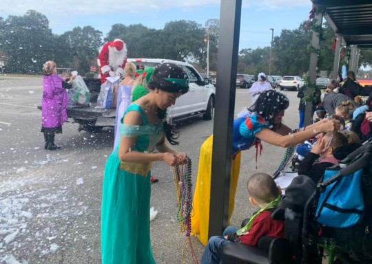 Westgate-Snow-Santa-1007