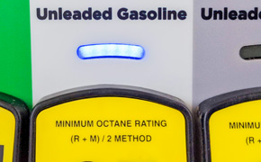 AAA: Florida Gas Prices Are Slightly Lower Than Last Week