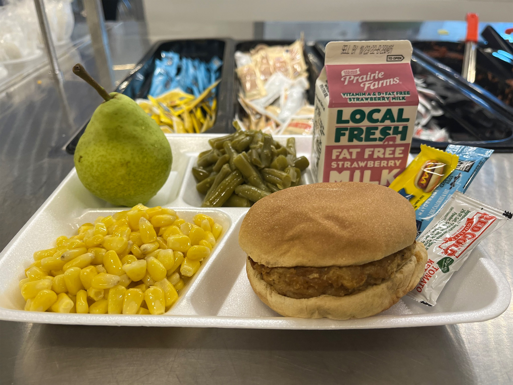 Blue-haired lunch lady wins hearts with her tasty school lunches - wide 4