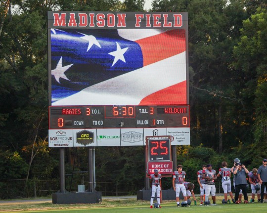 Tate-Wash-kickoff-2011