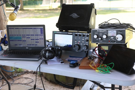 radio-field-day-3011