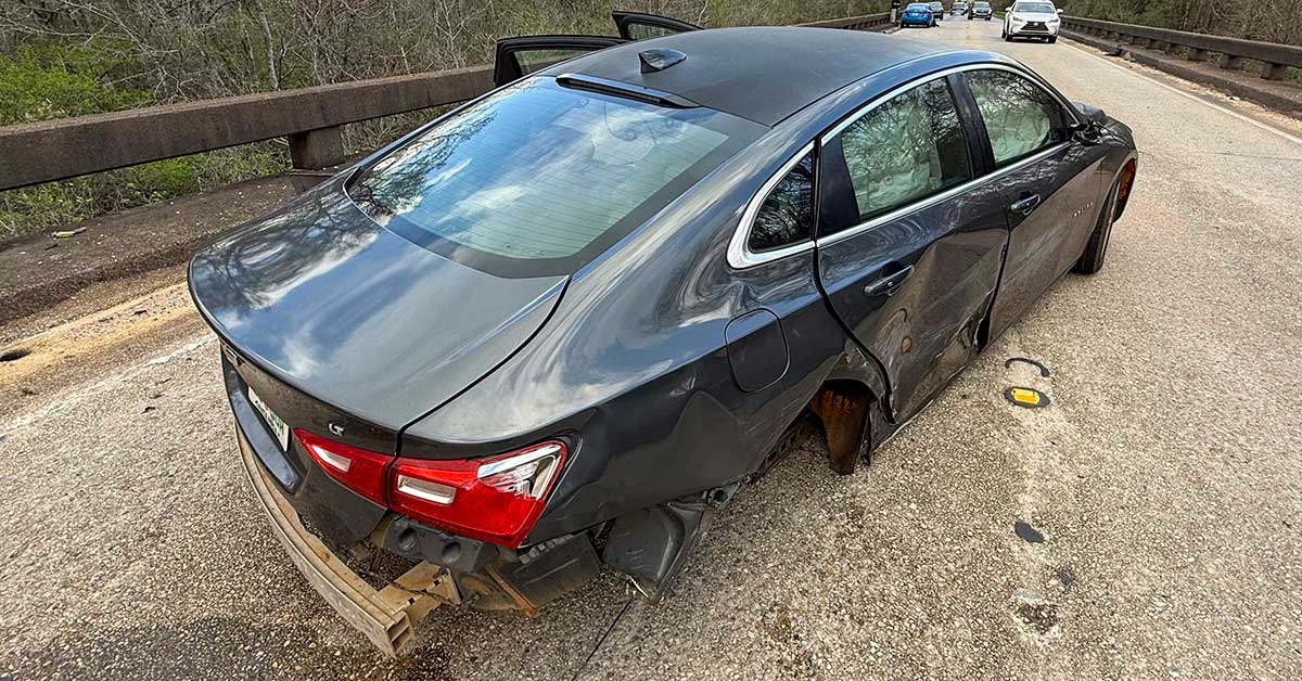 No Serious Injuries In Quintette Road Bridge Crash