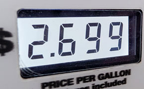 Oil Prices Rise in Overnight Trading; Florida Gas Prices Face Uncertainty