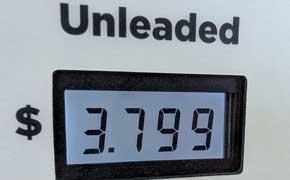 AAA: Florida Gas Prices Ease After Early Spike, But Volatility Looms