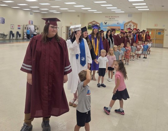 MPES-Senior-Walk-1104