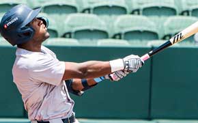 Blue Wahoos Clinch Series With 8-4 Win Over Clingstones