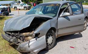 Three People Injured In Highway 97, Greenland Road Crash