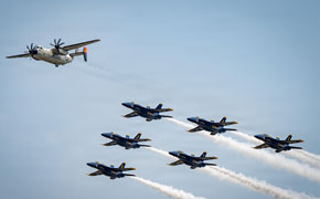 Last Navy C-2 Greyhound Escorted By All Six Blue Angels To NAS Pensacola