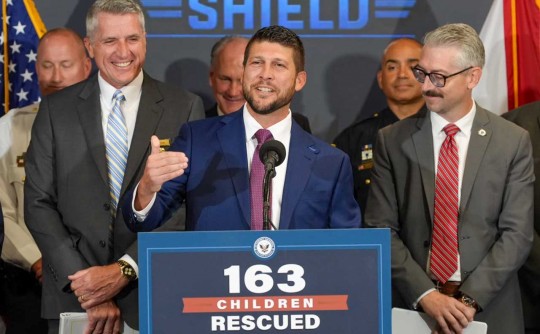 163a