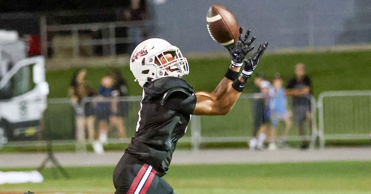 Aggies Overpower Marianna 40-13 (With Photo Gallery)