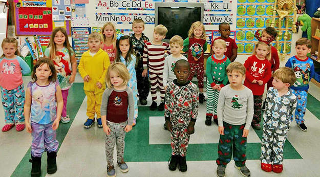 The Polar Express: Big Day For Camp Fire VPK Kids : 