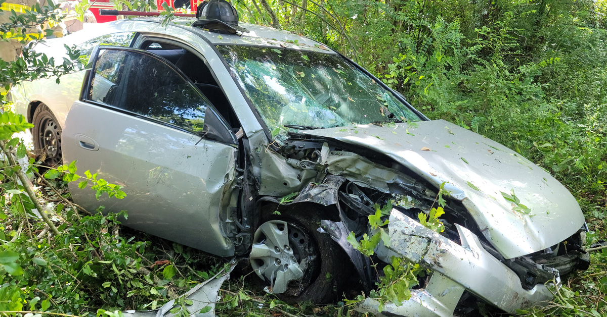 Vehicle Crashes Into Wooded Area On Highway 95A, One Critically Injured : NorthEscambia.com - Vimarsana News