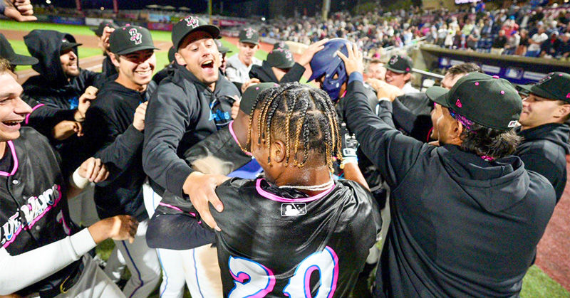 Blue Wahoos Get Wild Walkoff To Delight Sellout Crowd With Second Win : NorthEscambia.com - Vimarsana News