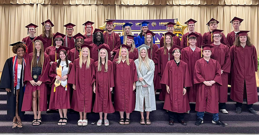 Lipscomb Lions Celebrate Graduates, 5th Graders On Last Day : NorthEscambia.com - Vimarsana News